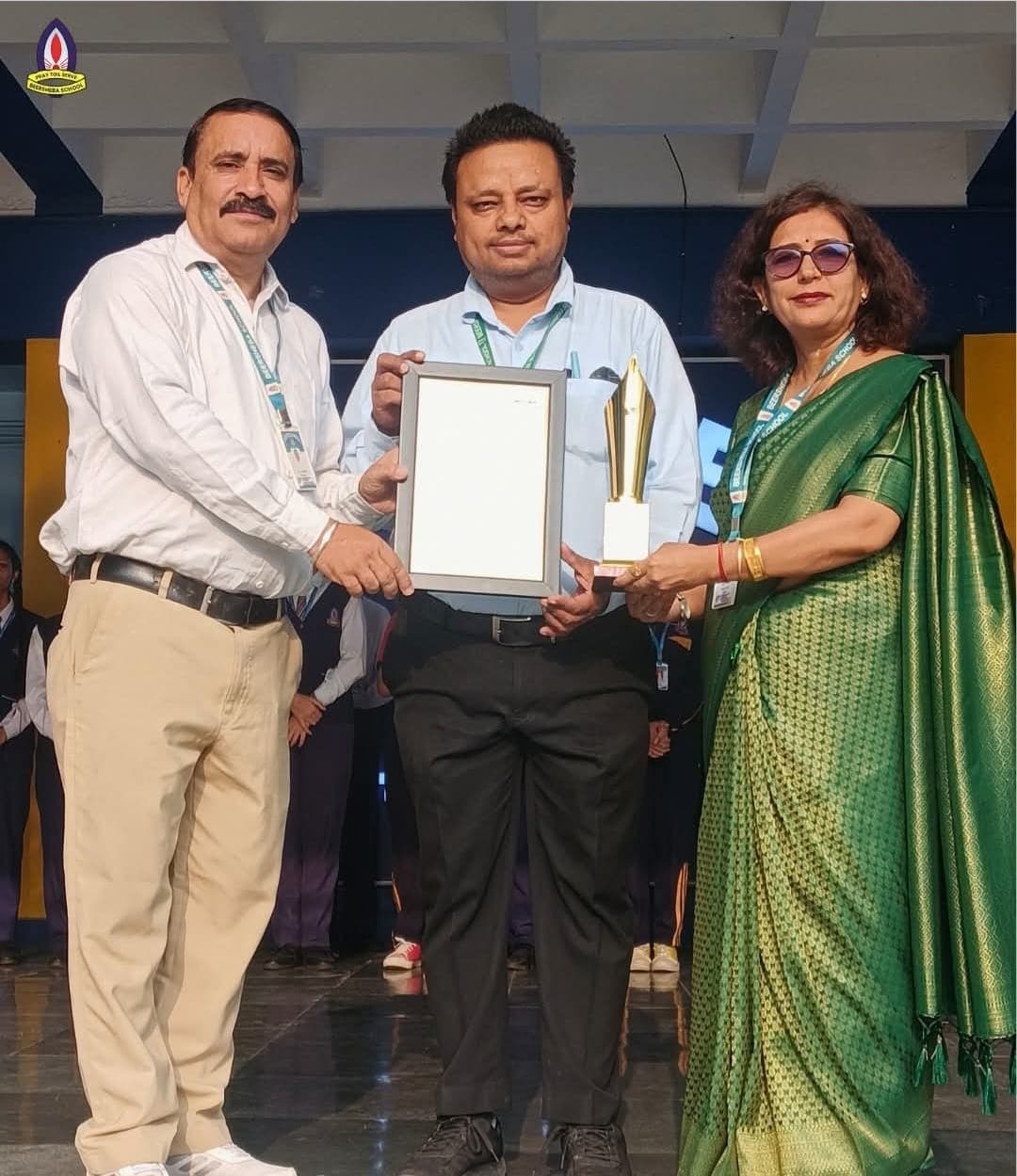 Featured news: THE BEST TEACHER